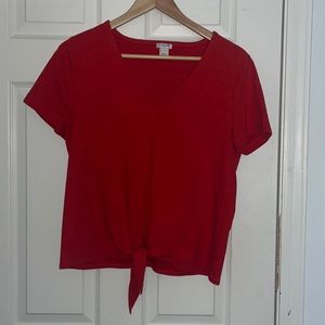 J.Crew Women’s Red V-Neck Textured Tie Front Short Sleeve T-Shirt - Medium